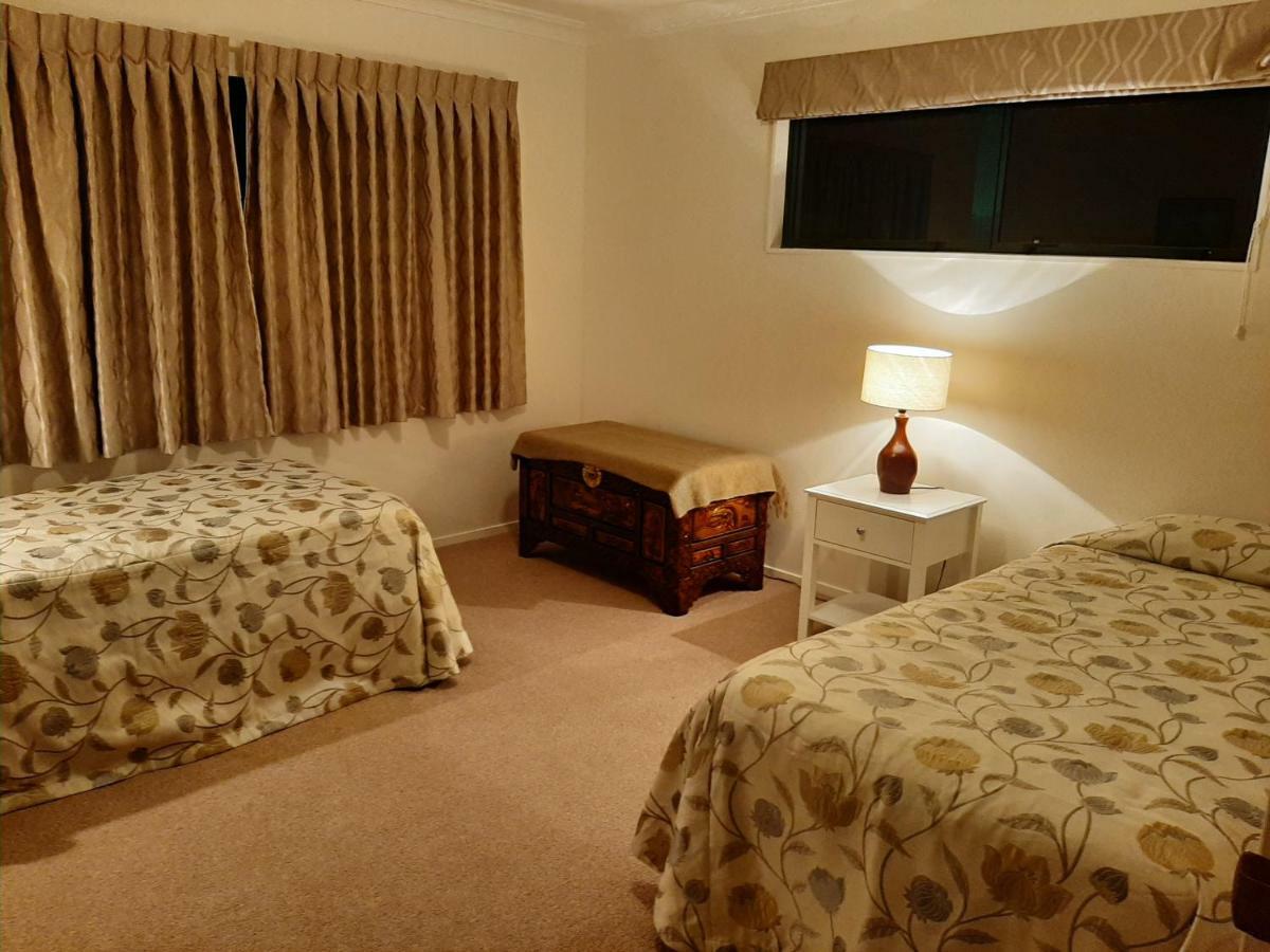 Crestwood Bed And Breakfast 와카타네 외부 사진